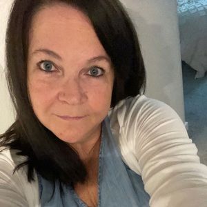 Meet your Posher, Theresa